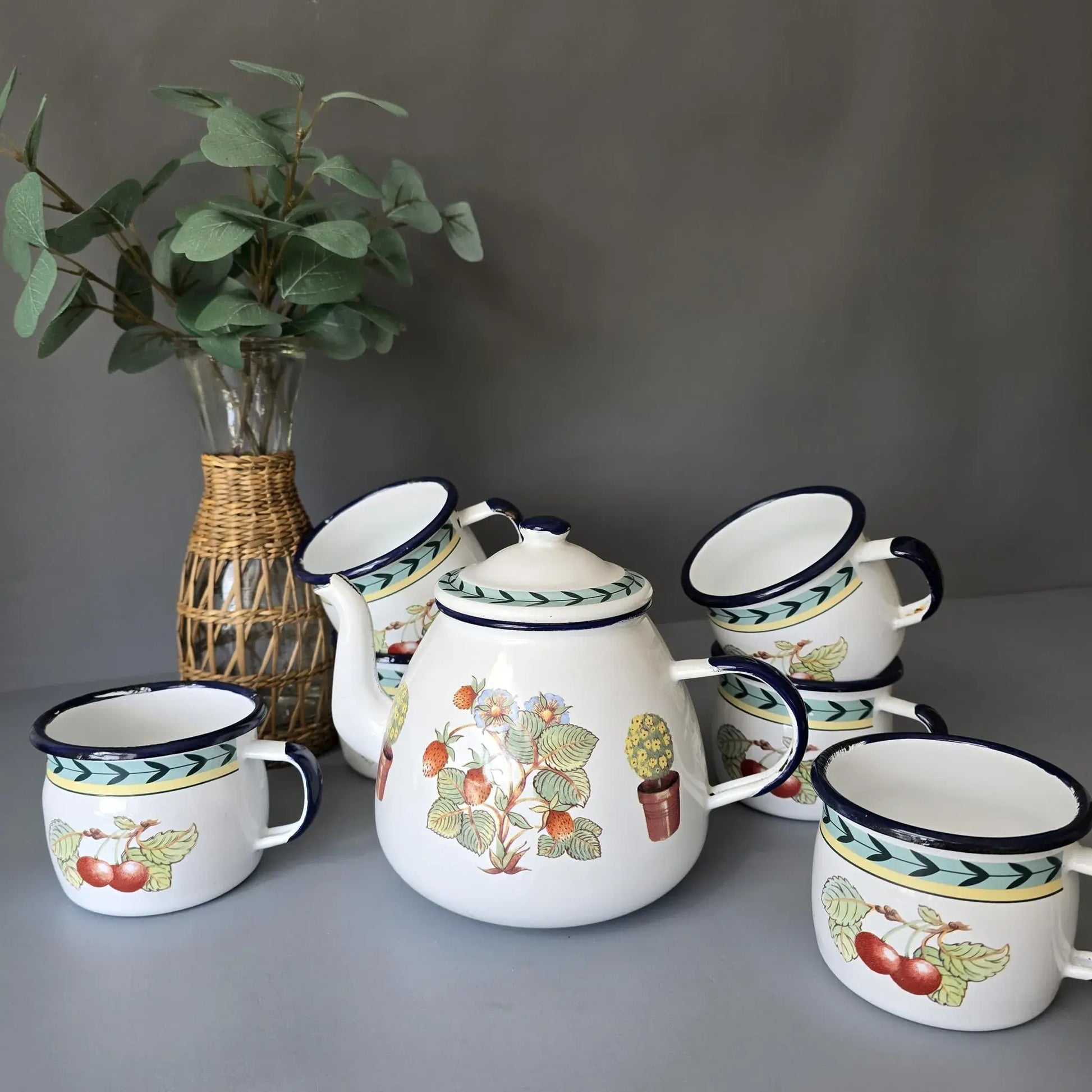 Villeroy & Boch -French Garden - Roanne - Emaille Teekanne und 6 Tassen