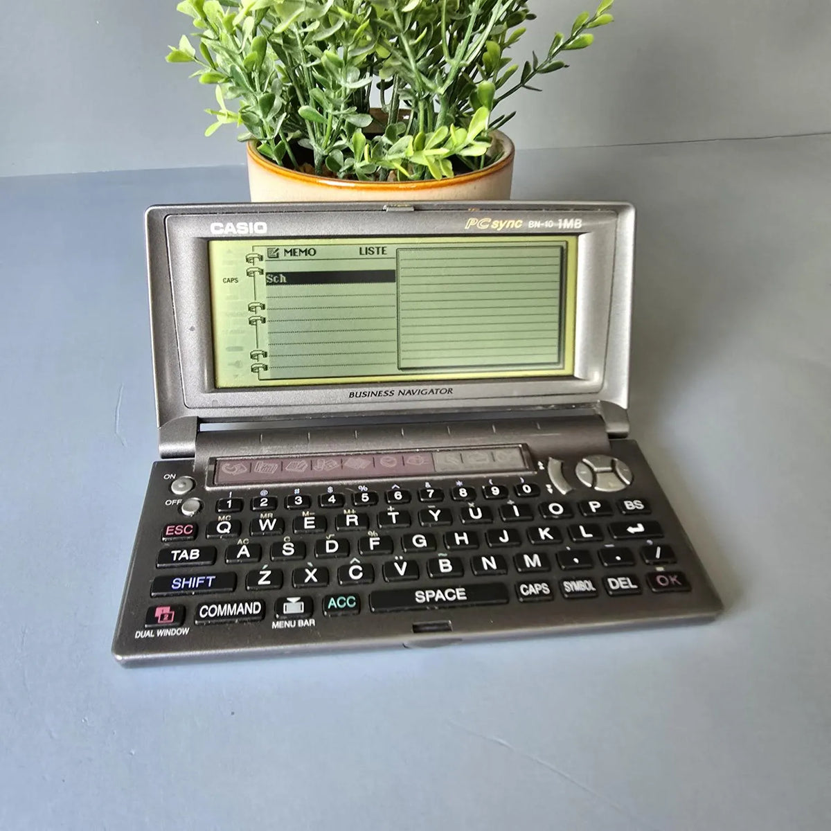 Vintage Casio Business Navigator BN-10 - PC sync 1MB