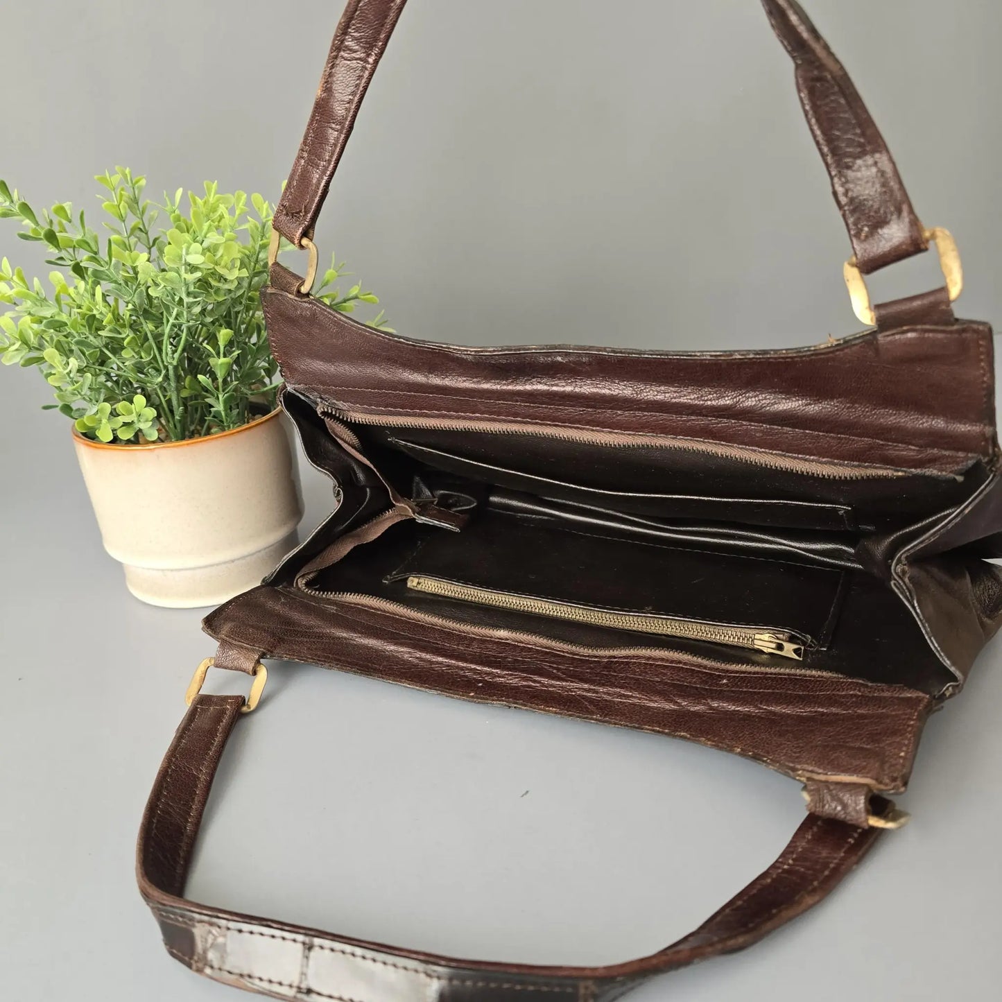 Handtasche - Echtleder in Kroko Optik - Braun
