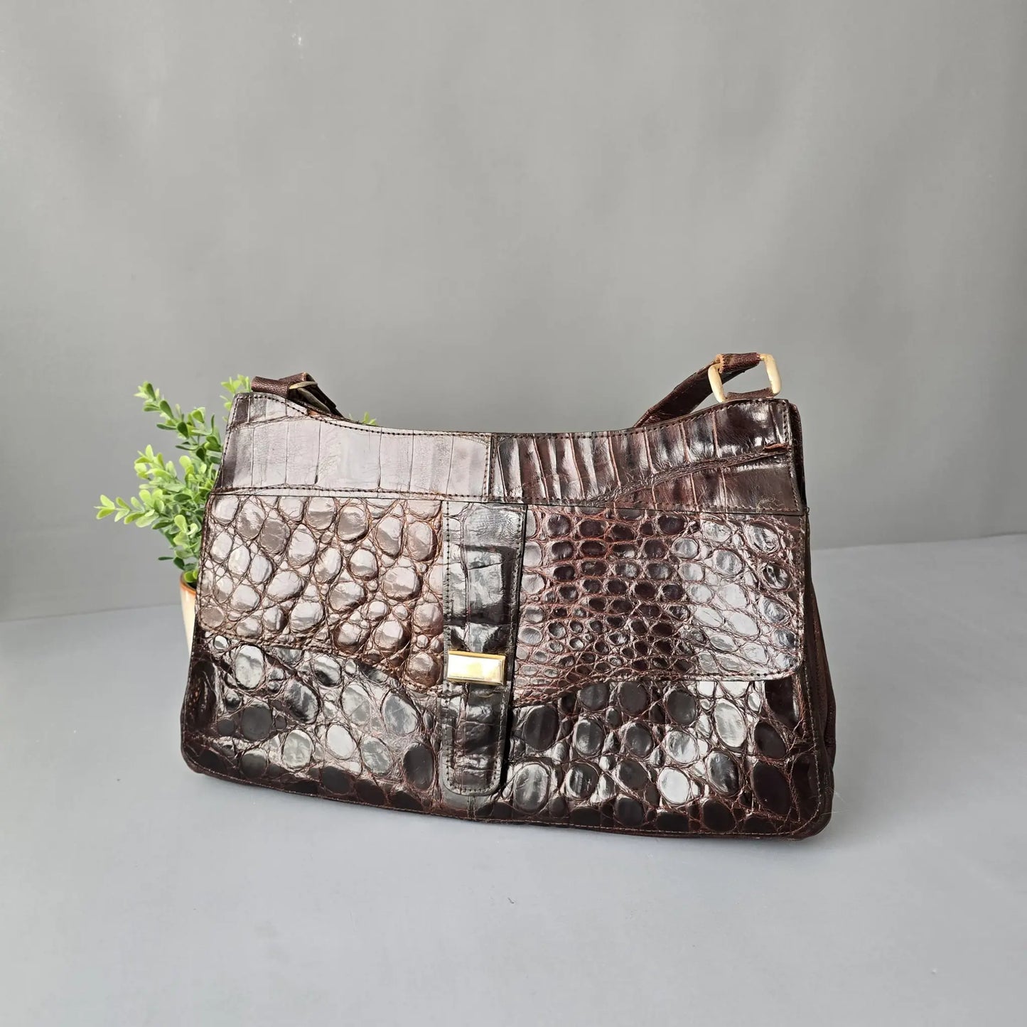 Handtasche - Echtleder in Kroko Optik - Braun