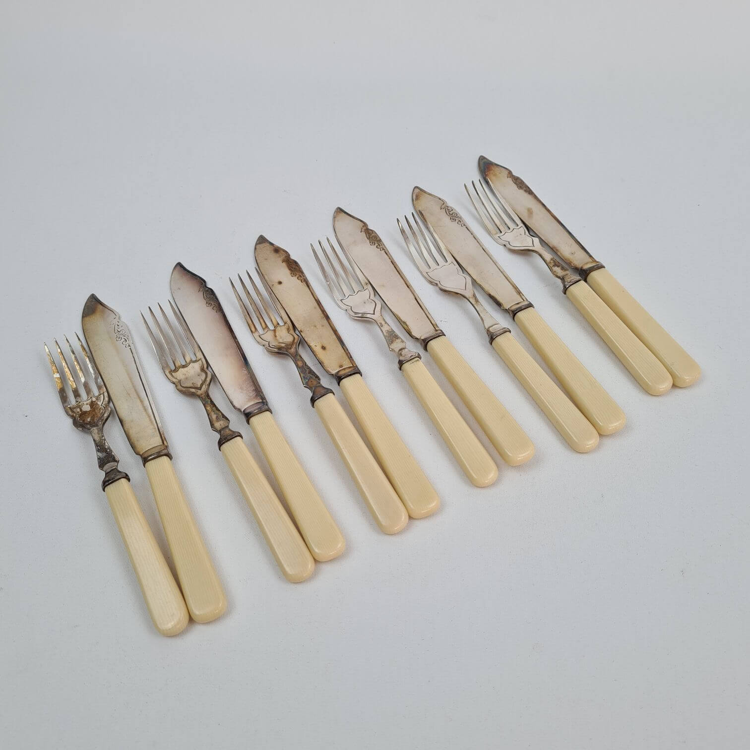 Vintage Käsebesteck versilbert